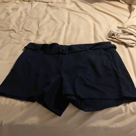 Banana Republic Pants - 4” high waisted shorts - Banana Republic